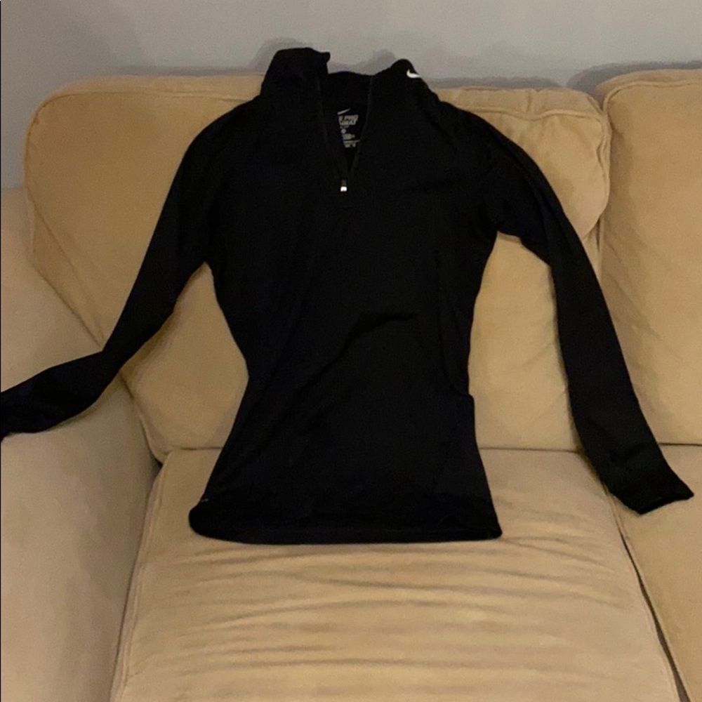 Nike Black Womens half zip XS with thumb holes